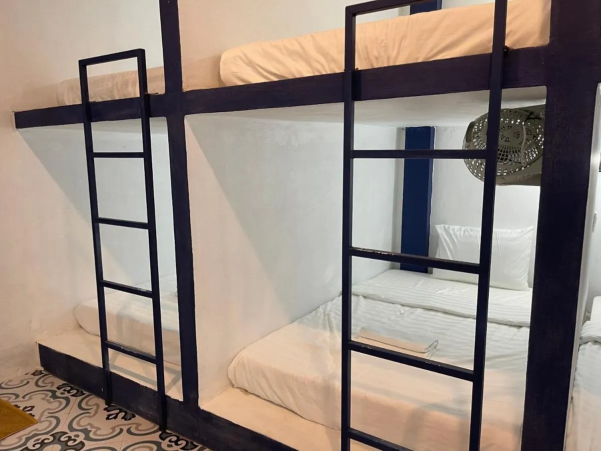 The Jam Hostel Luang Prabang 0*,  Laos